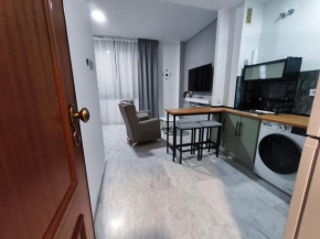 Apartamento FIBES II edificio LUX SEVILLA, Seville